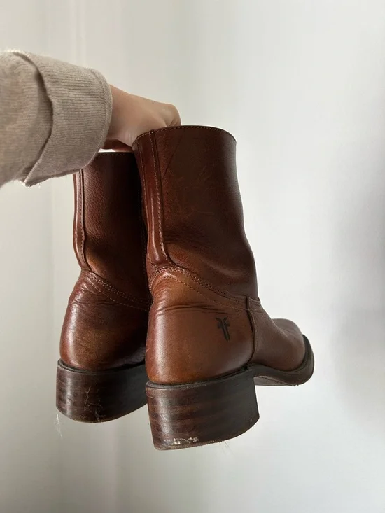 FRYE Boots - Picture 4 of 12
